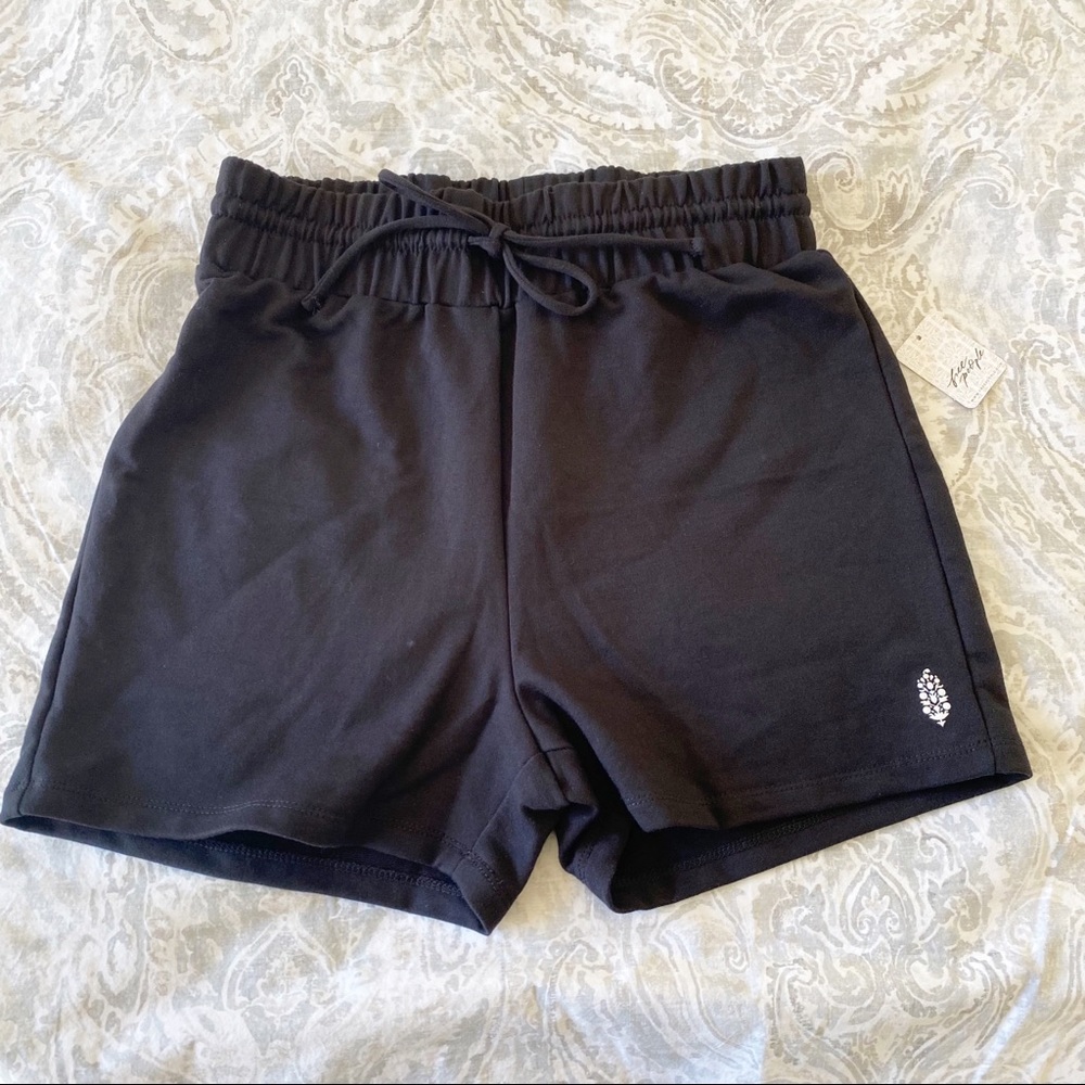 FREE PEOPLE Movement Sunny Set Black Coordinating 2 Piece Set Small NEW NWT - Picture 8 of 15